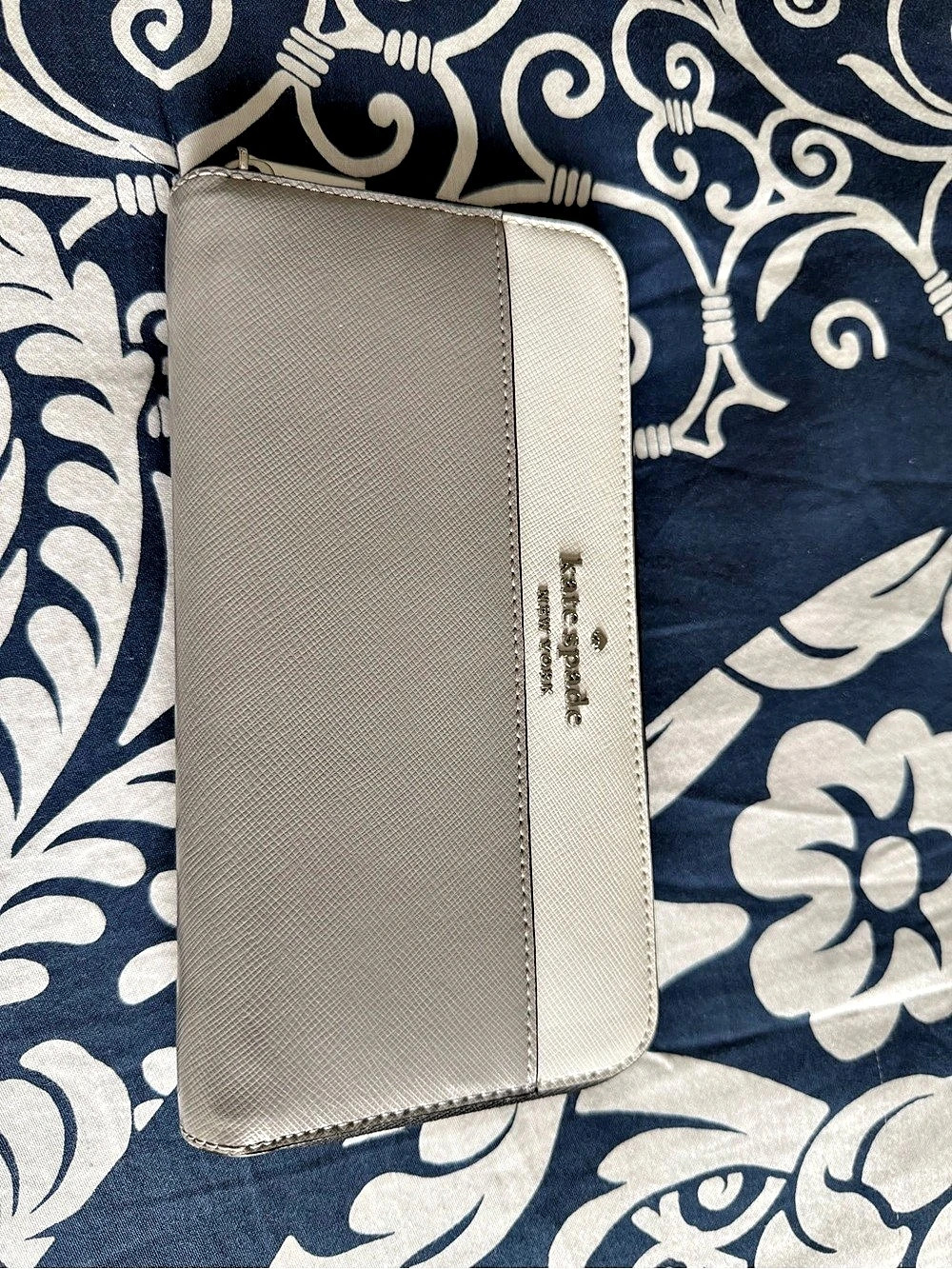 Kate Spade Zip Around Wallet in Gray & Black
